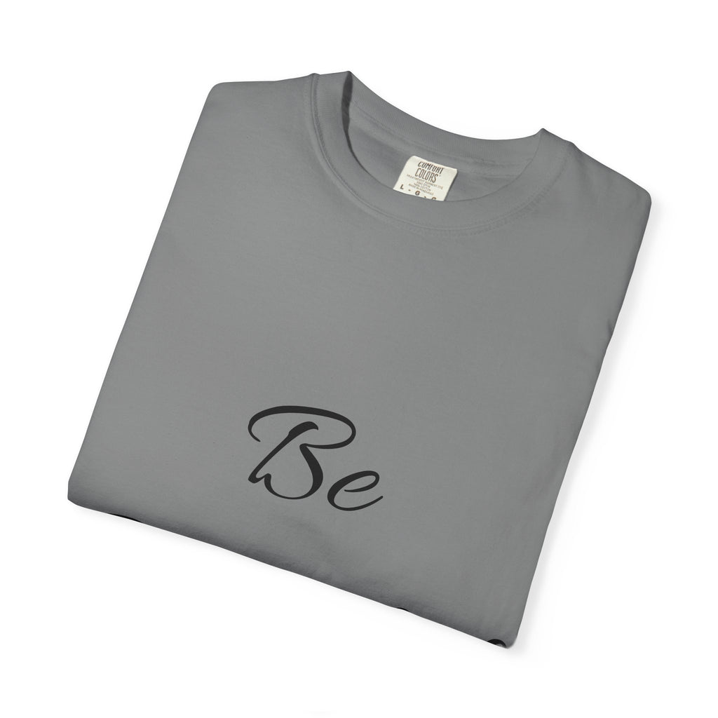 Be Grateful T-Shirt — Inspirational Script Tee for Thanksgiving & Everyday Gratitude