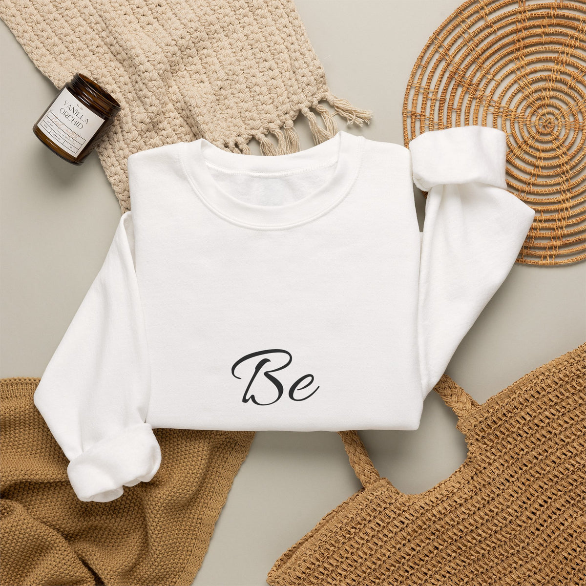 Be Grateful Crewneck Sweatshirt — Inspirational Cozy Pullover for Thanksgiving & Everyday